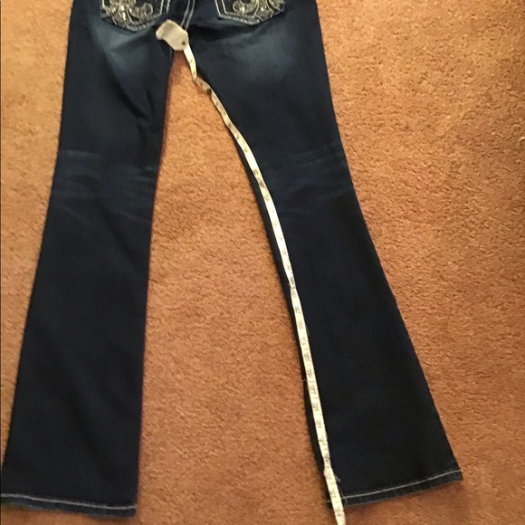 Miss Me jeans sz 27.. 34 inseam boot cut - Picture 7 of 7
